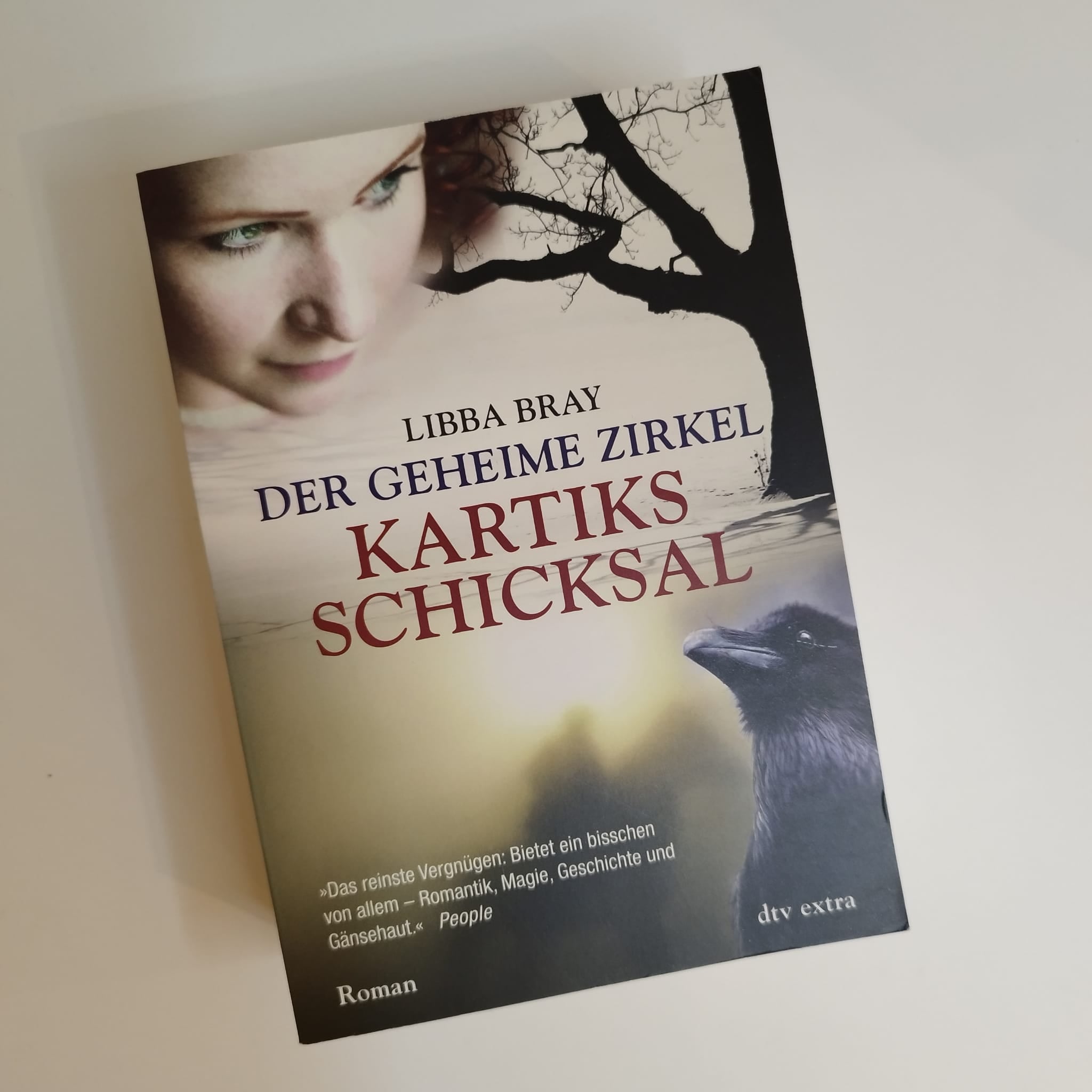 KARTIKS SCHICKSAL - Libba Bray