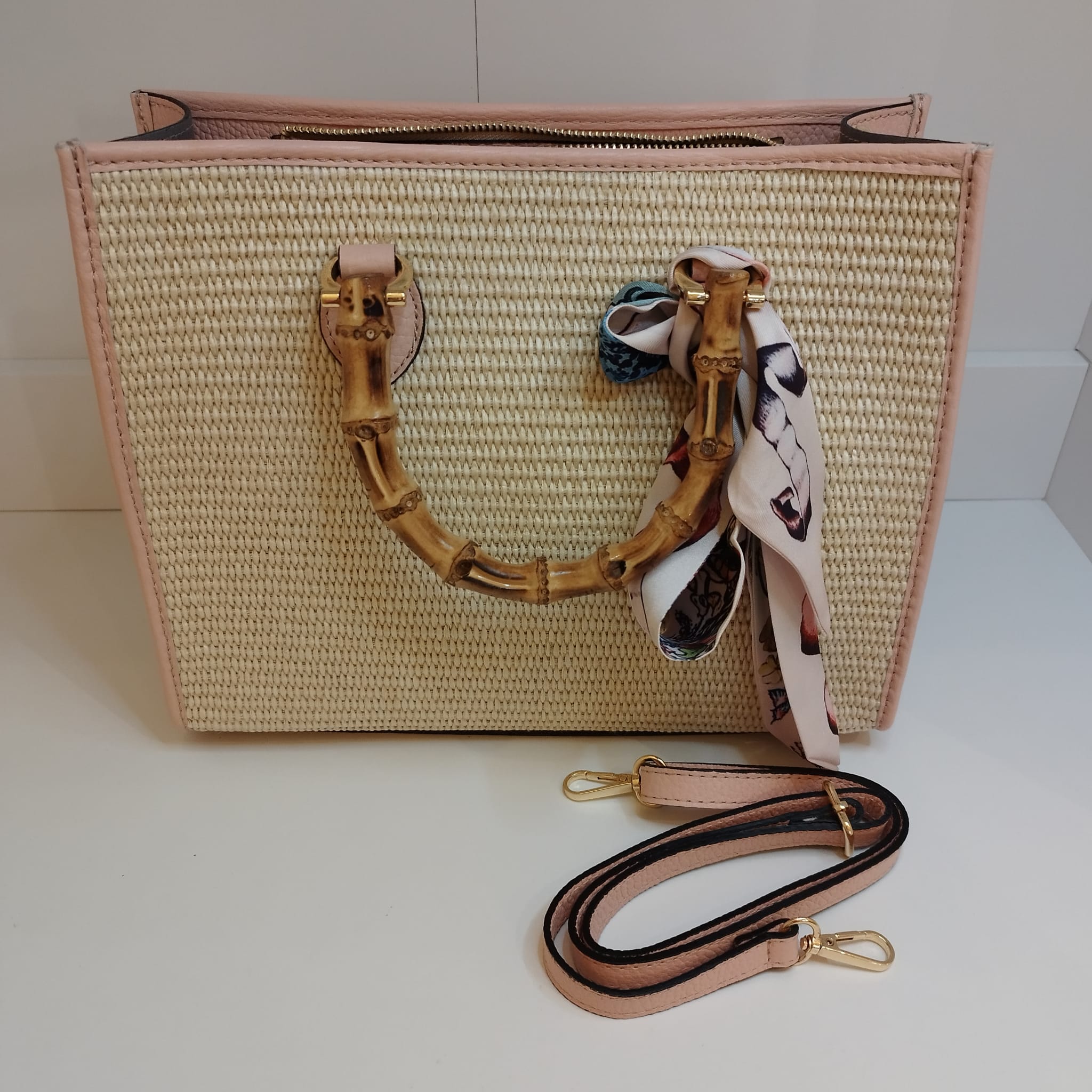 NEU - Vera Pelle Handtasche