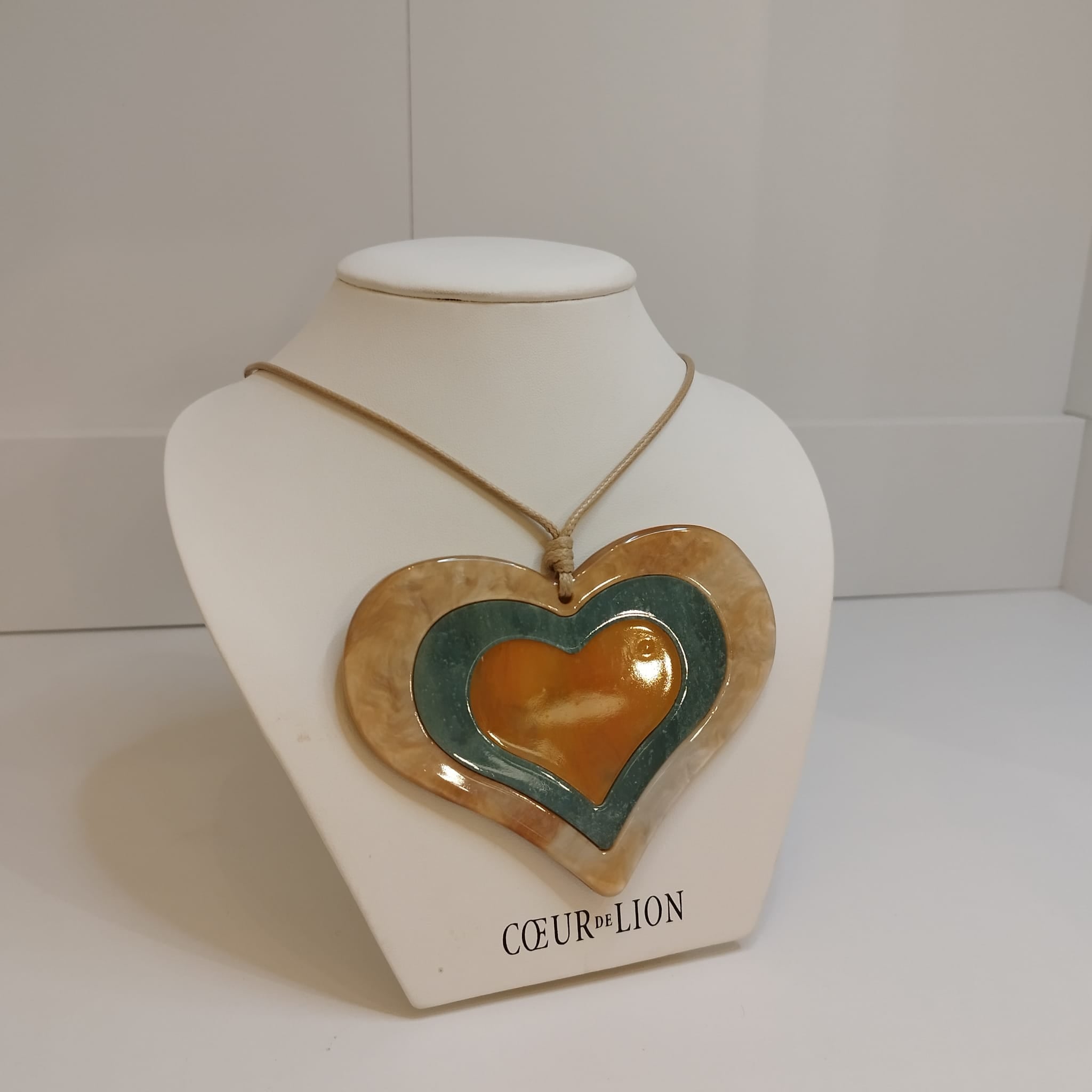 NEU - Halskette Riesenherz