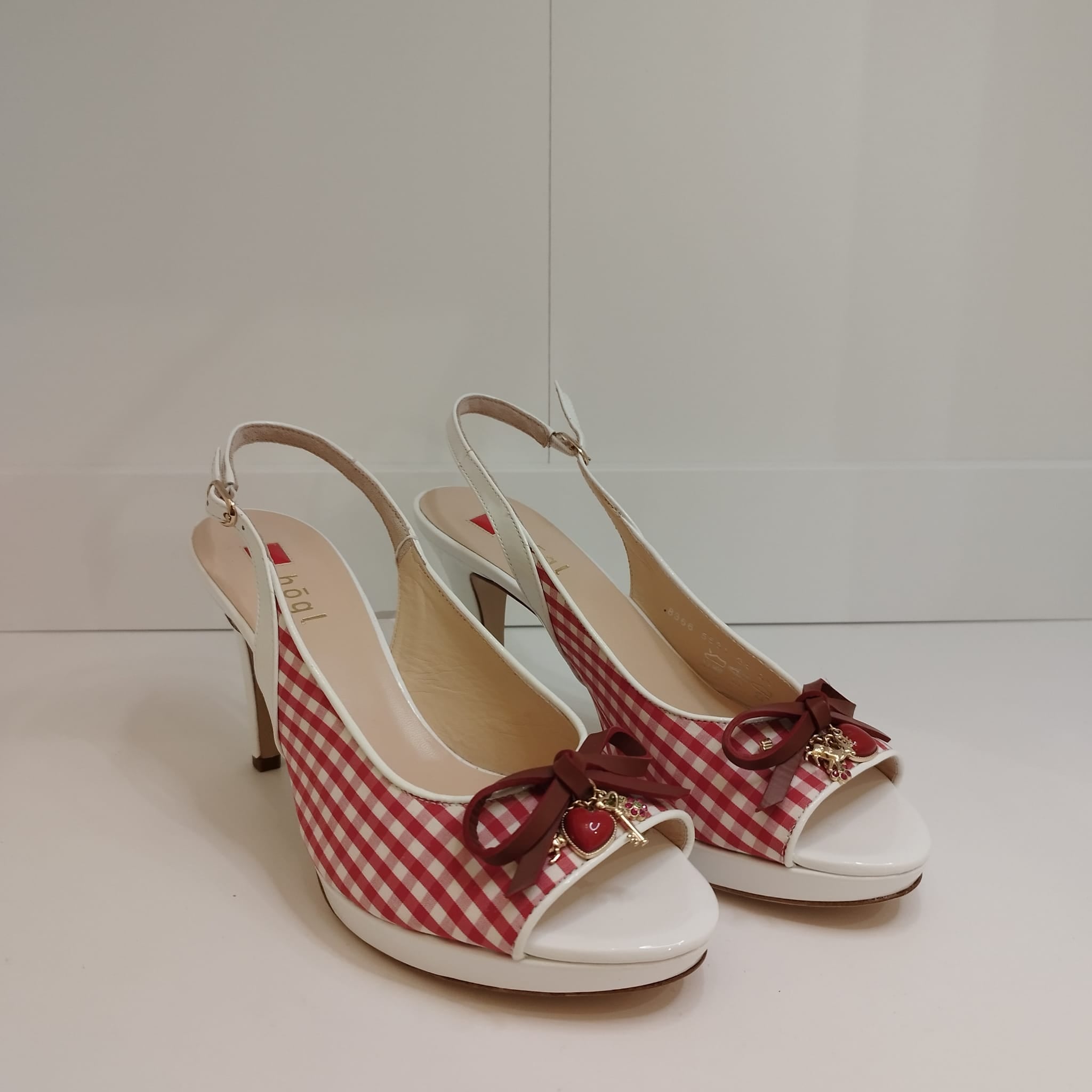 NEU - Hōgl High Heels