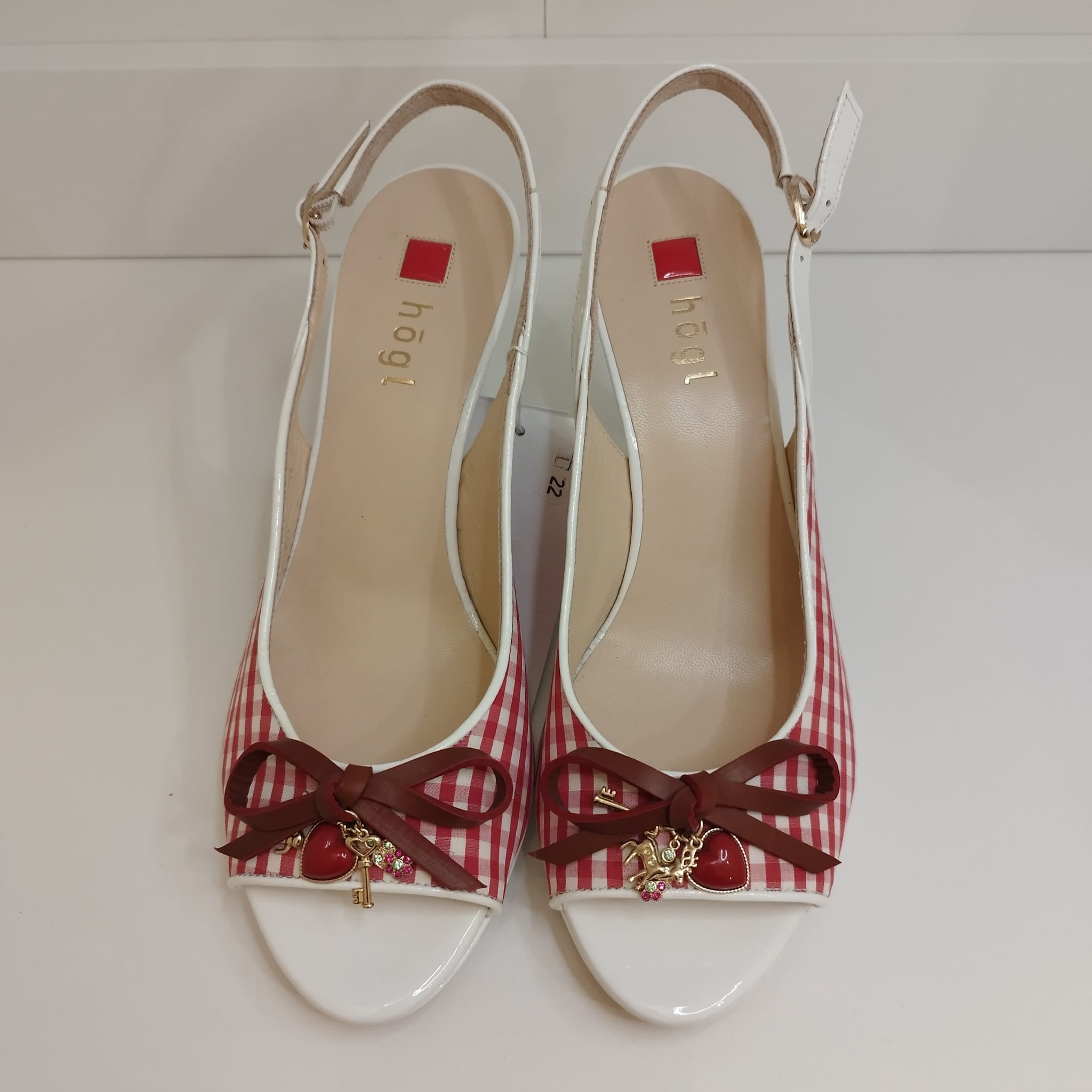 NEU - Hōgl High Heels