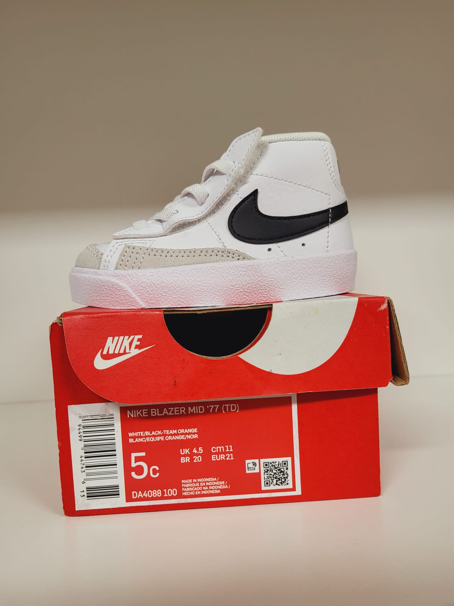 NEU - Nike Kinderschuhe Mädchen