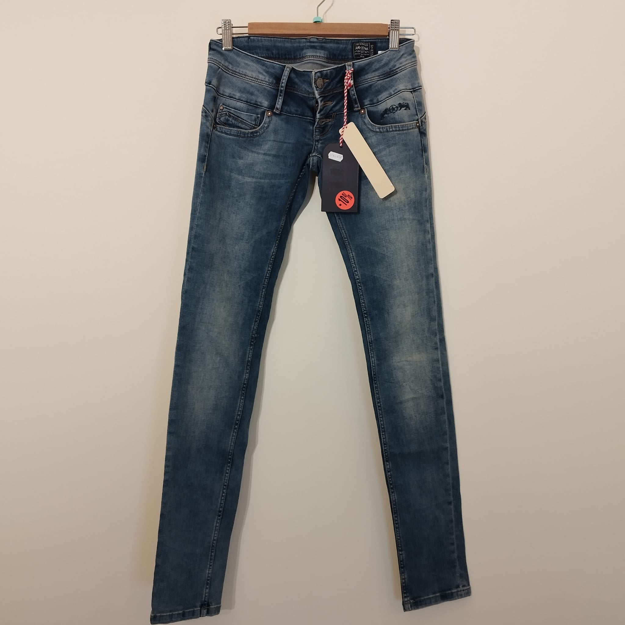 NEU - Jeans Lost in Paradise