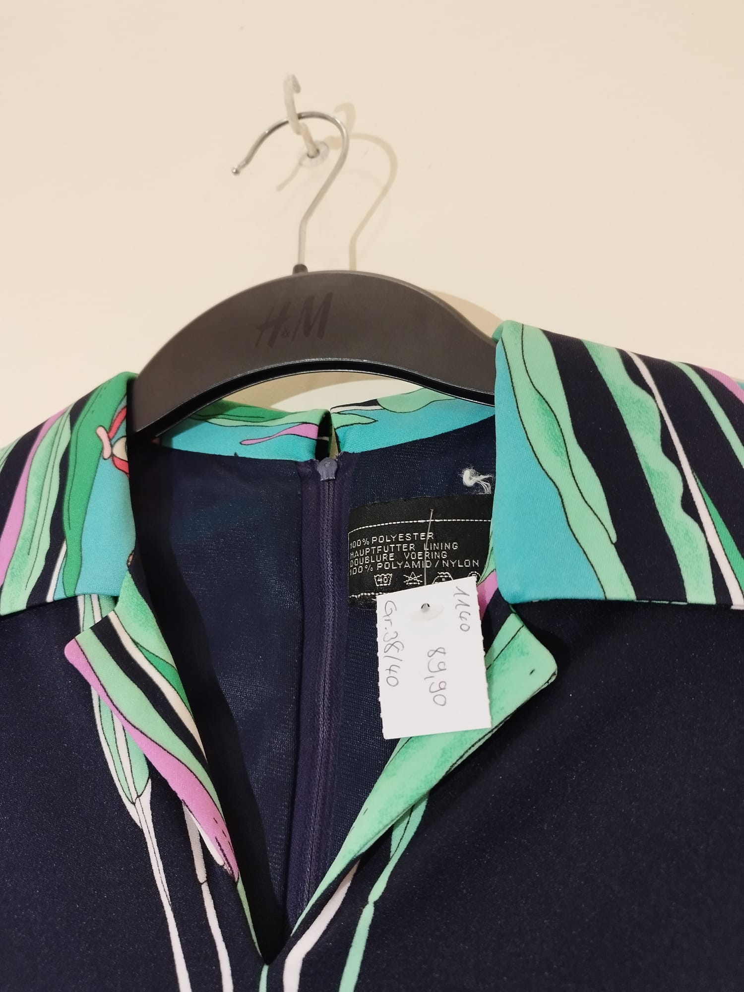 Vintage Kleid schwarz mit Muster