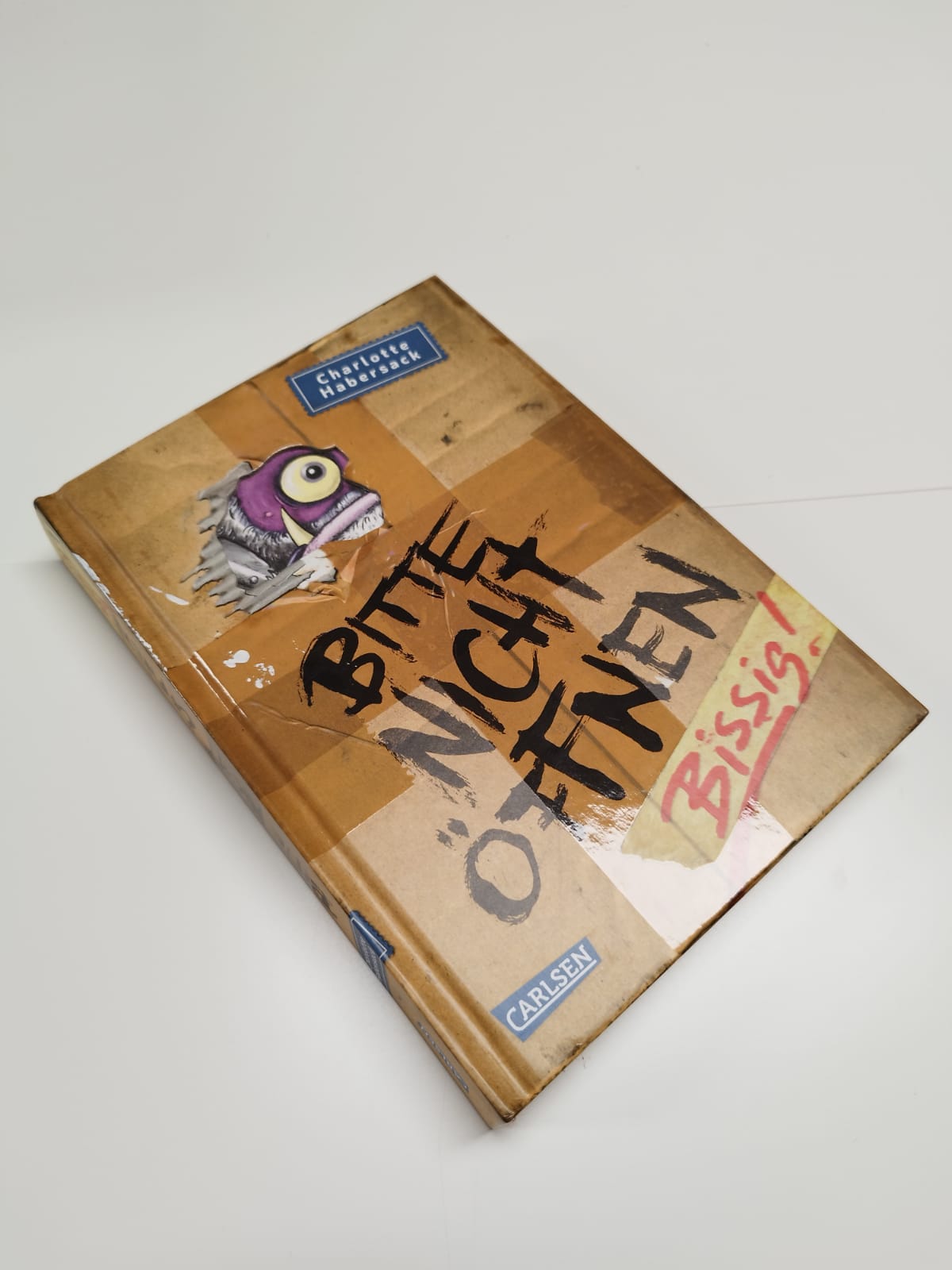 NEU - BISSIG! Bitte nicht öffnen