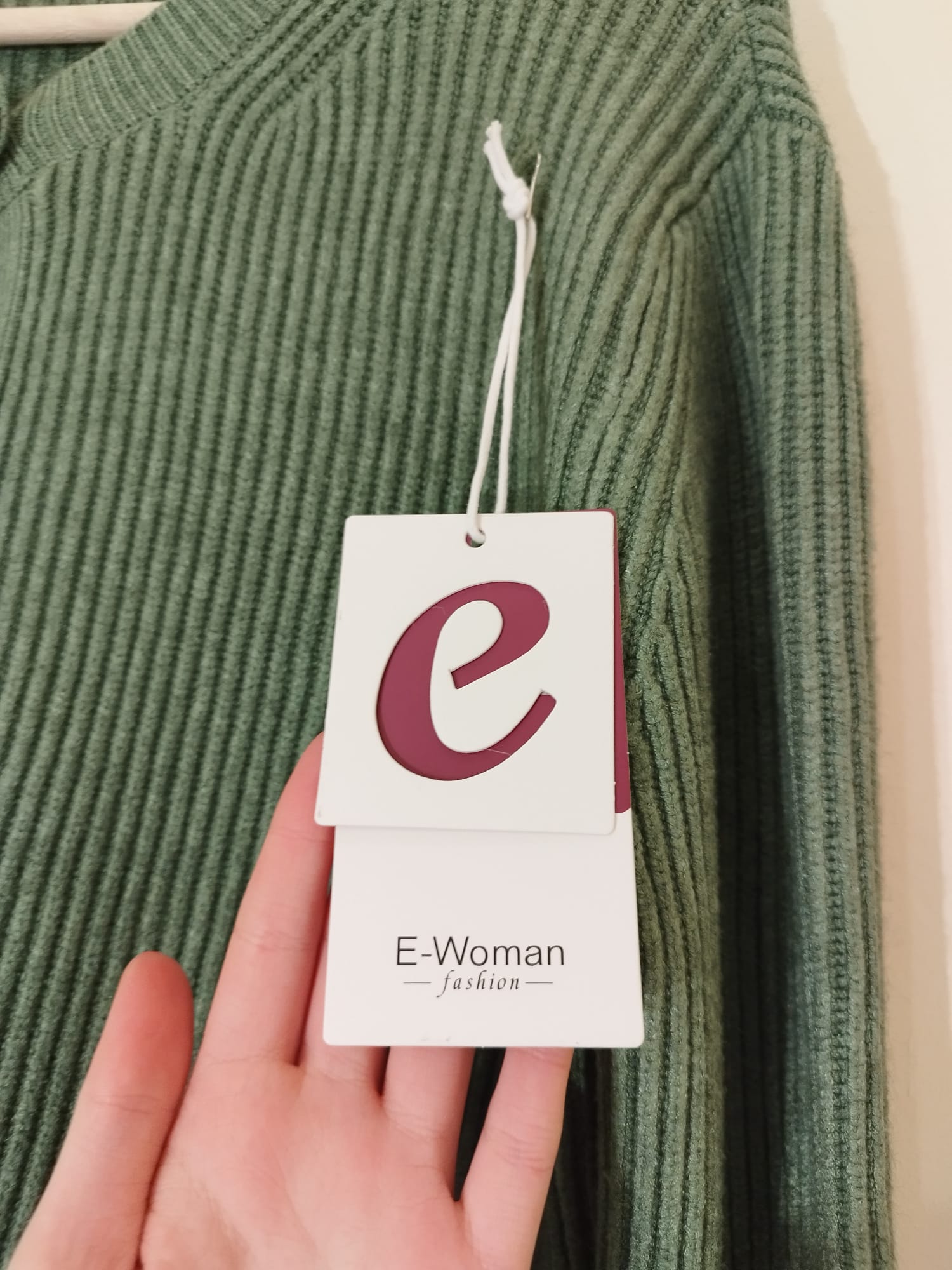 NEU - E-WOMAN FASHION Strickjacke