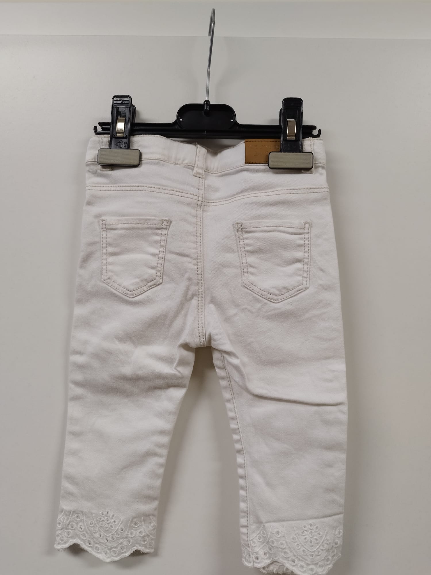 Baby Jeans weiß
