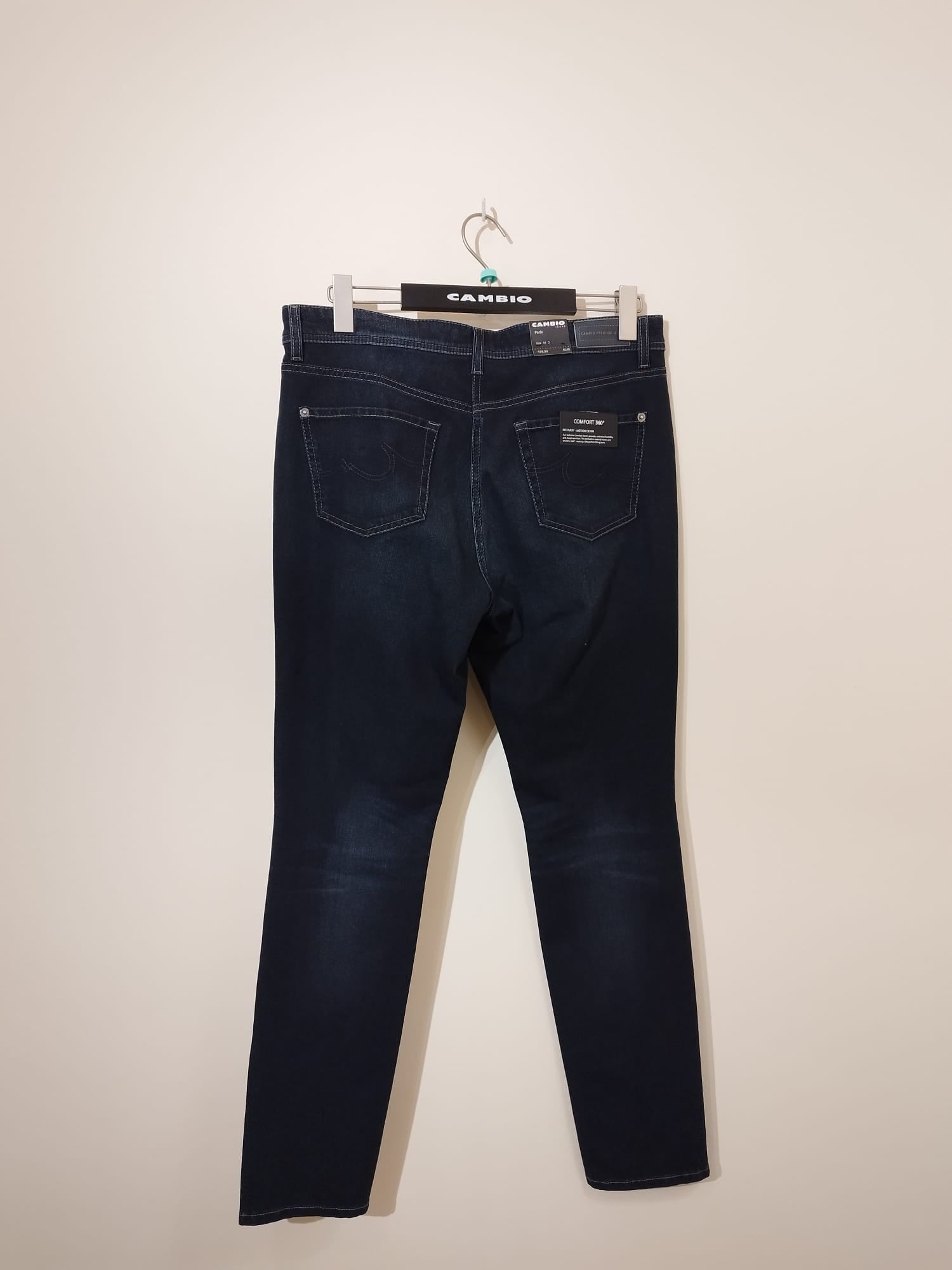 NEU - Jeans CAMBIO "PARLA"