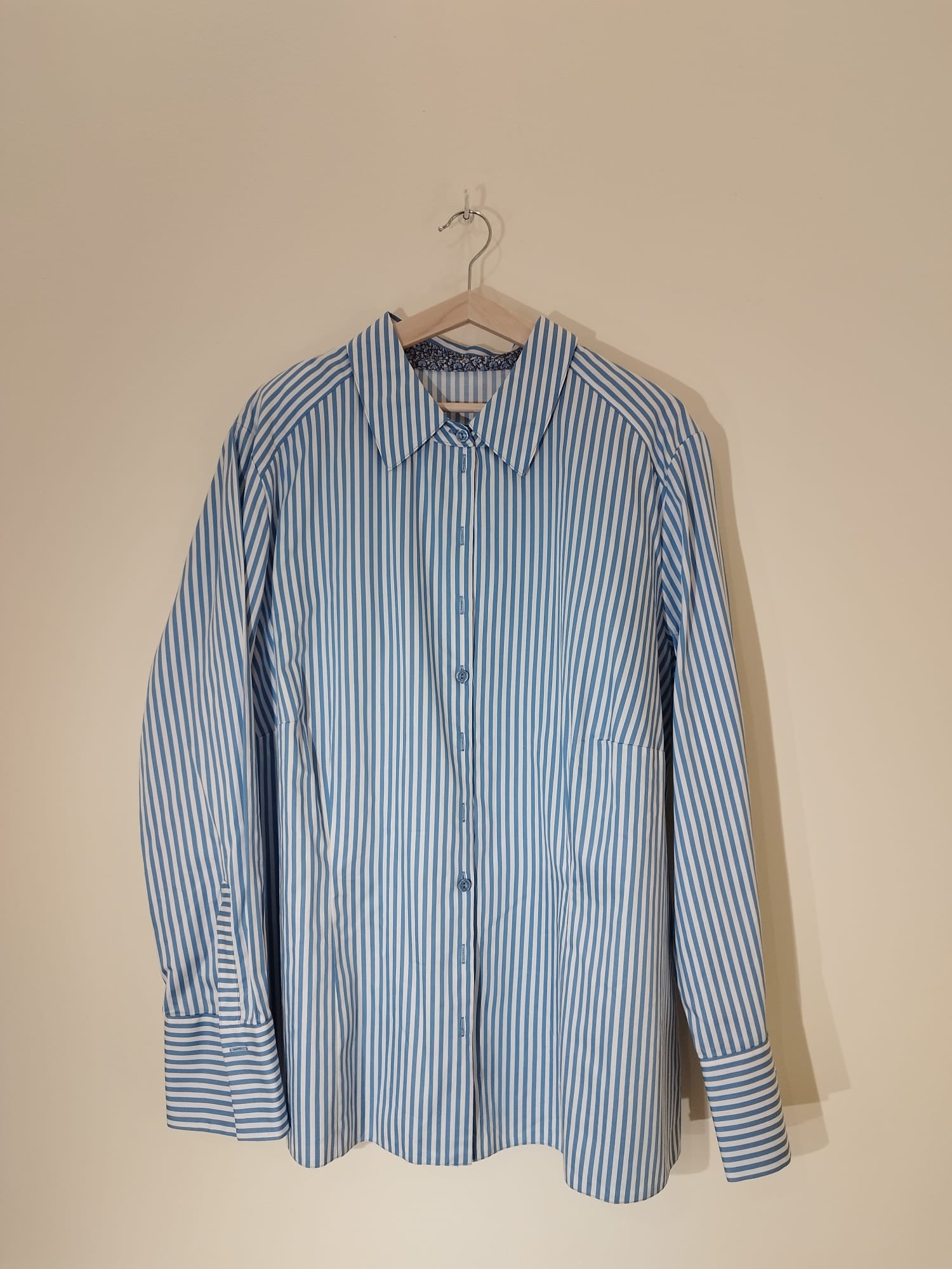 Damenbluse gestreift