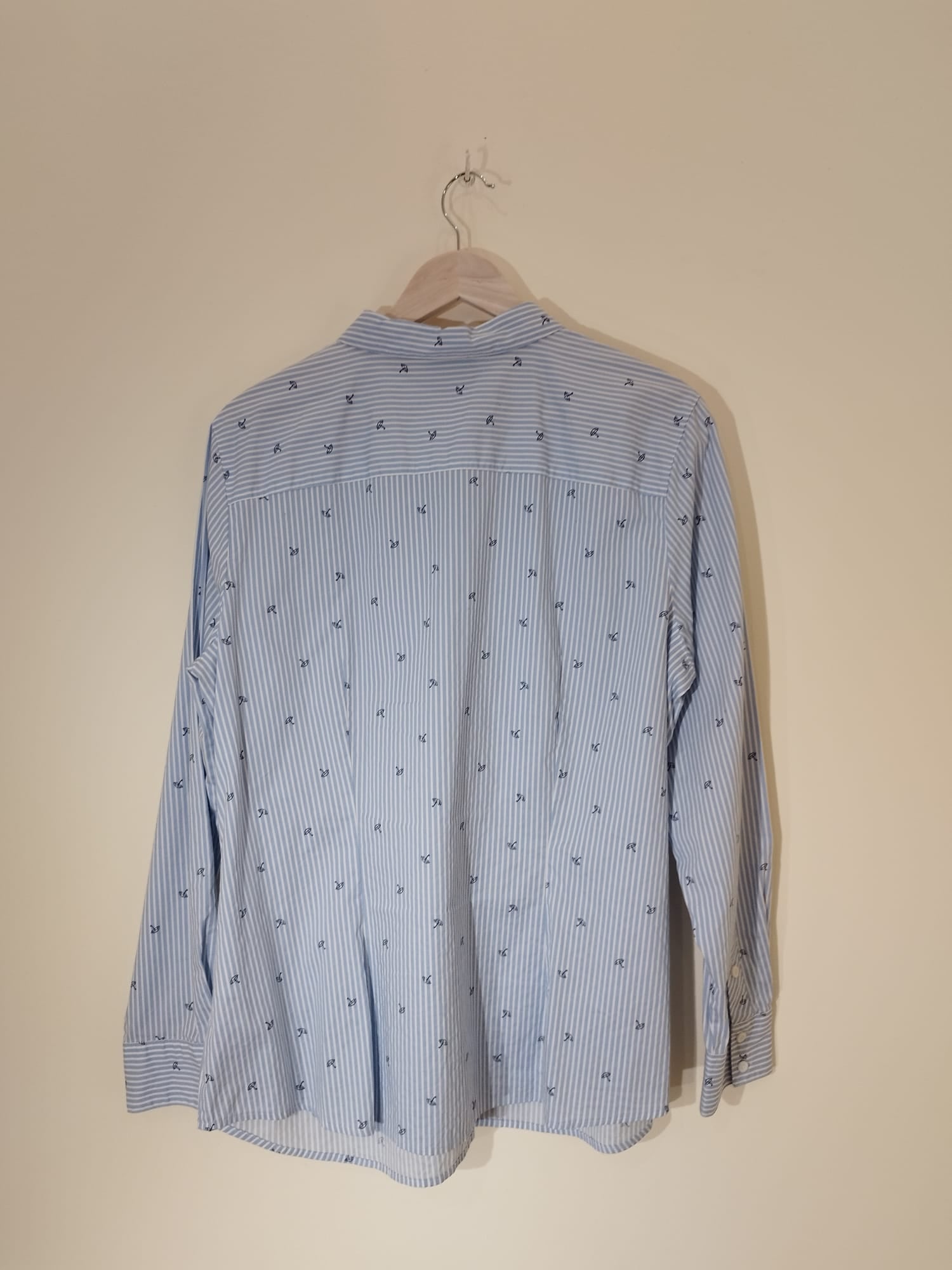 Yessica Damenhemd mit Regenschirmmuster