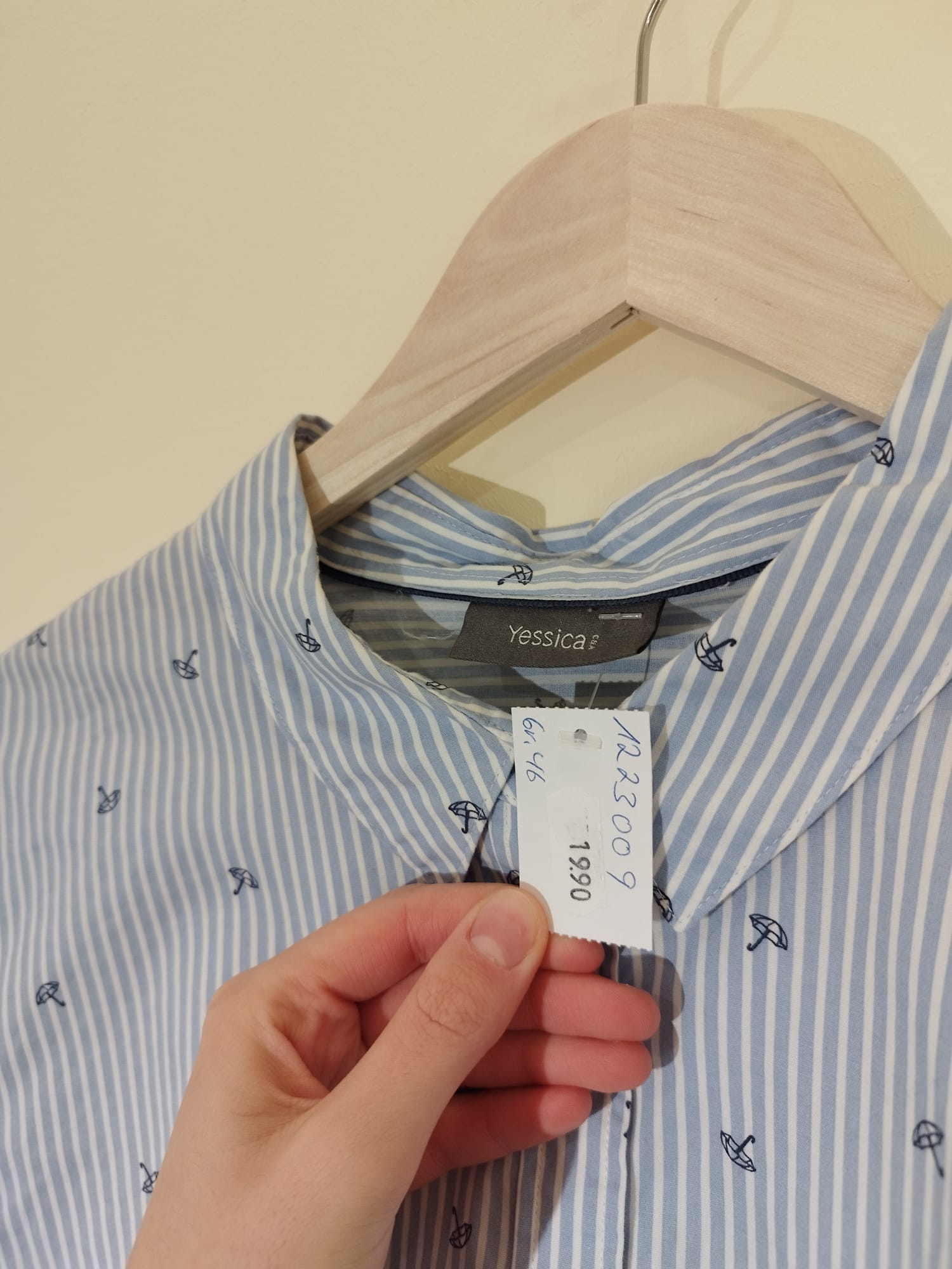 Yessica Damenhemd mit Regenschirmmuster