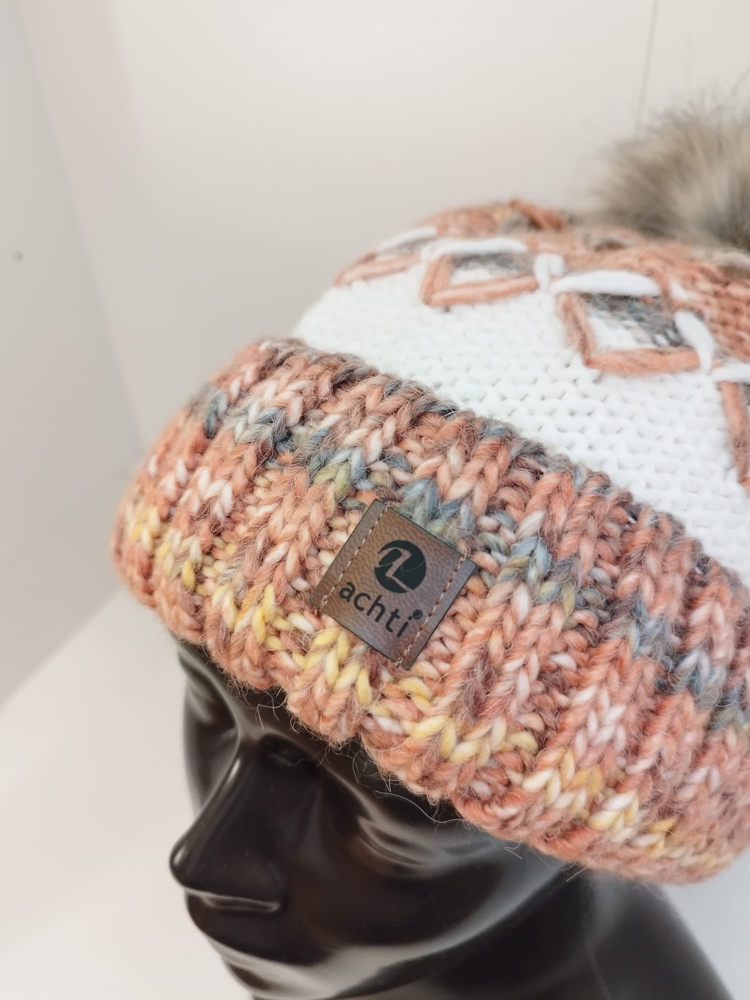 NEU - Achti Mütze