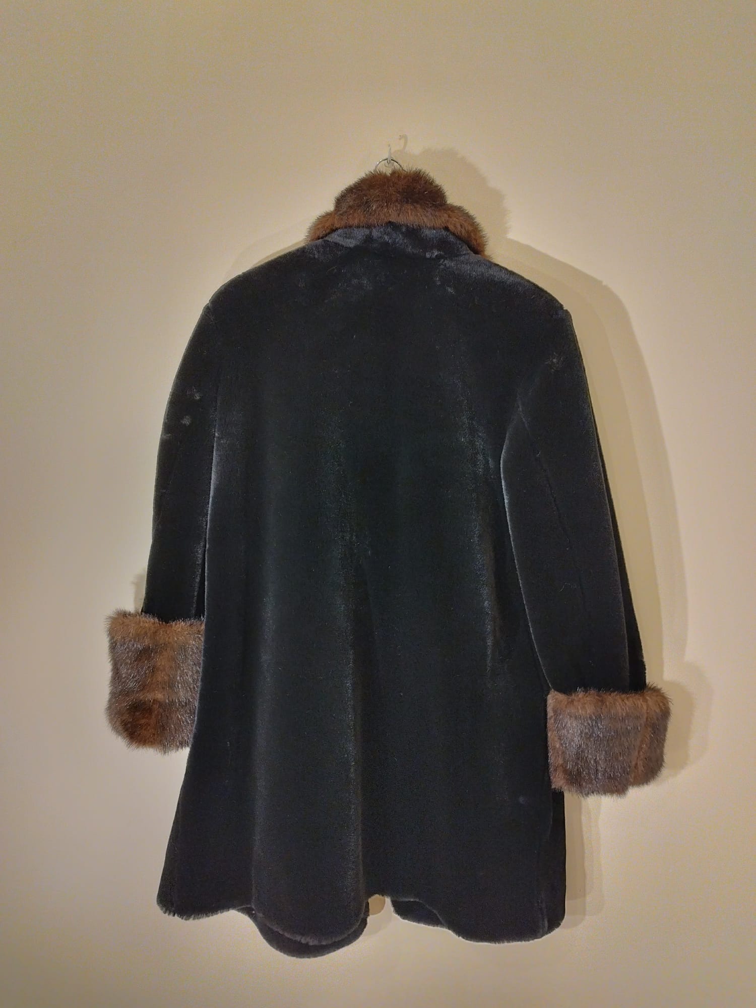 Dennis by Dennis Basso Wintermantel