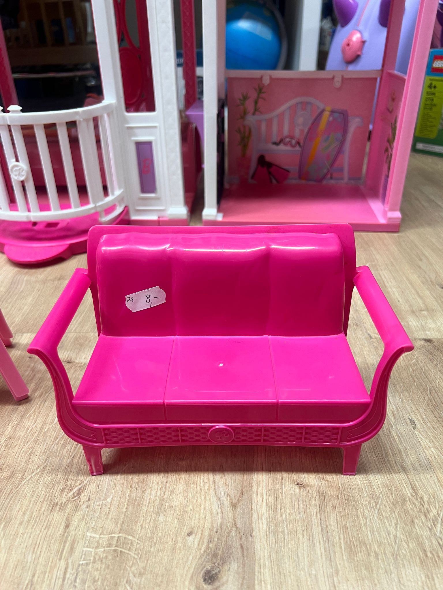 Barbie Sofa