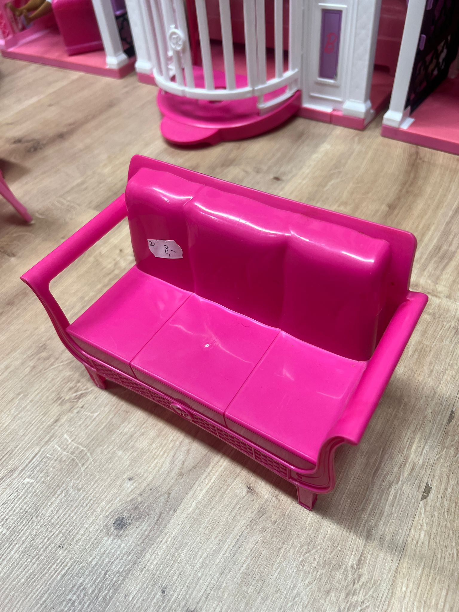 Barbie Sofa