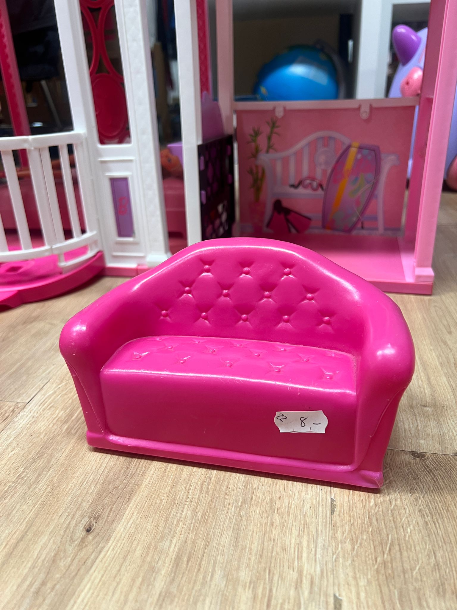 Barbie Sofa