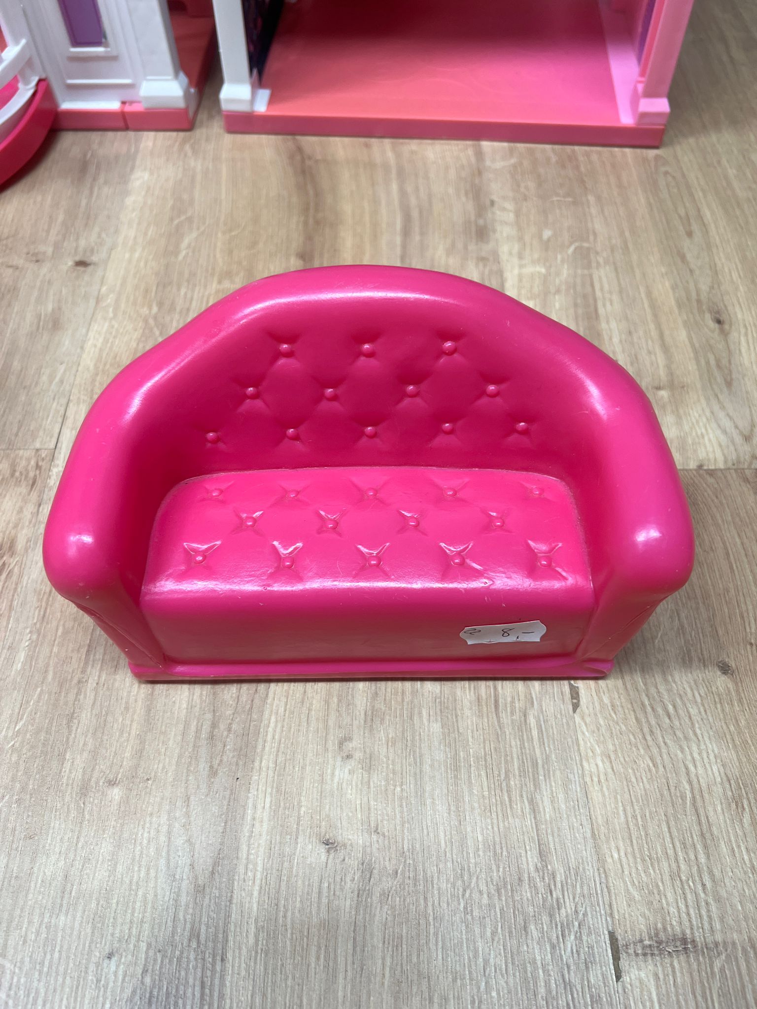 Barbie Sofa