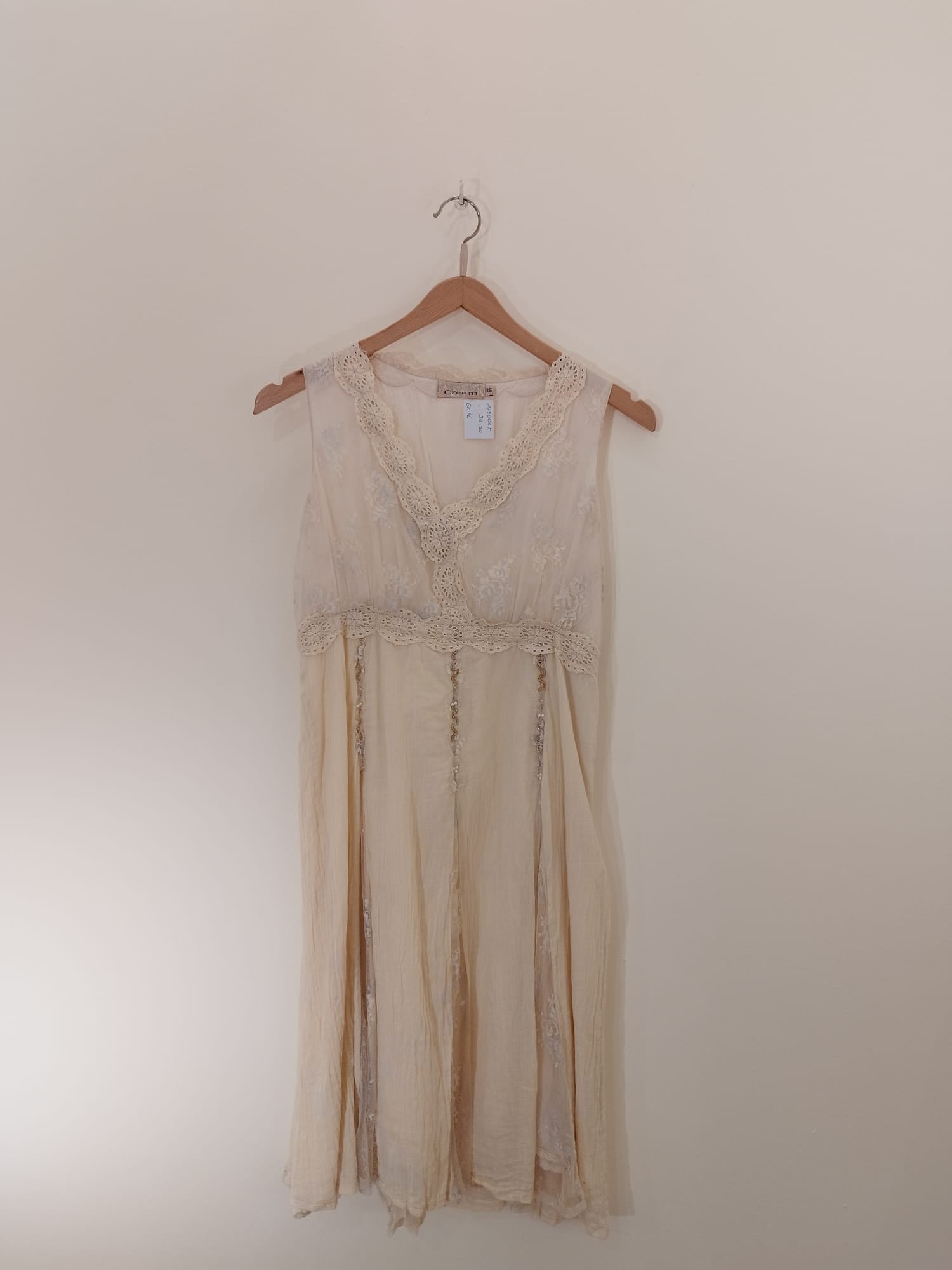 CREAM kurzes, ärmelloses Sommerkleid