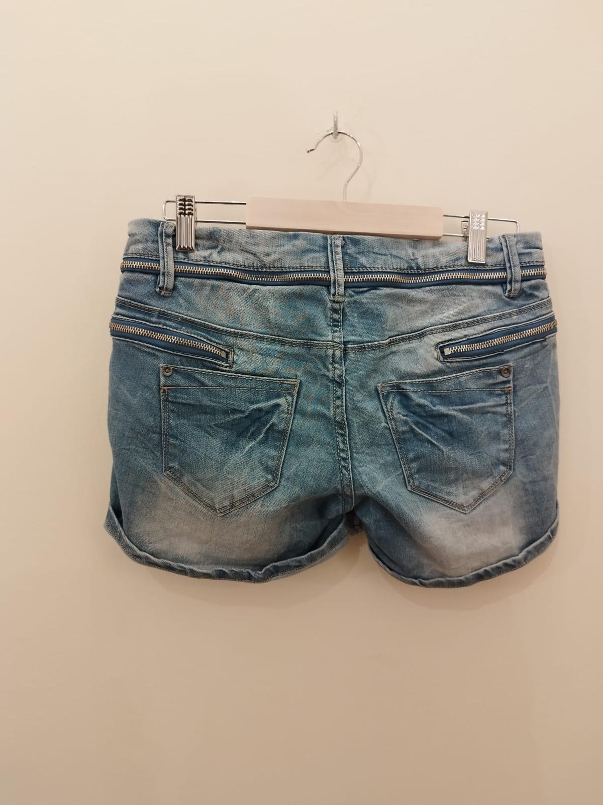 NEWPLAY - kurze Jeans