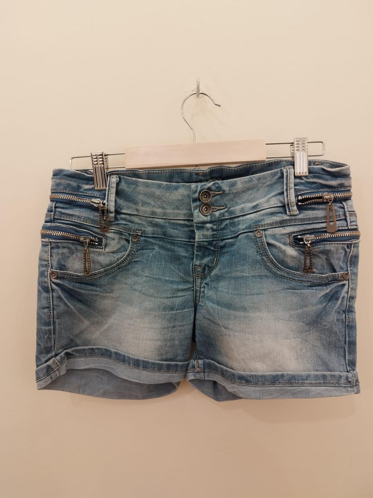 NEWPLAY - kurze Jeans