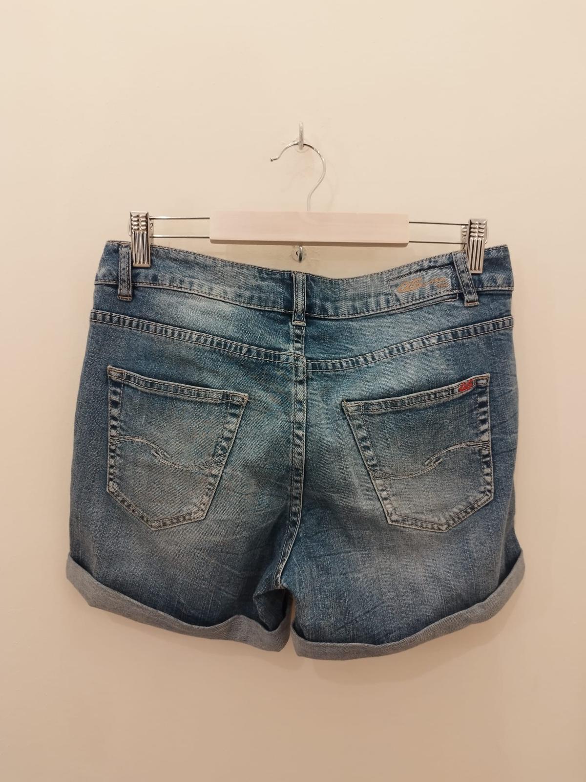 S. Oliver - kurze Jeans