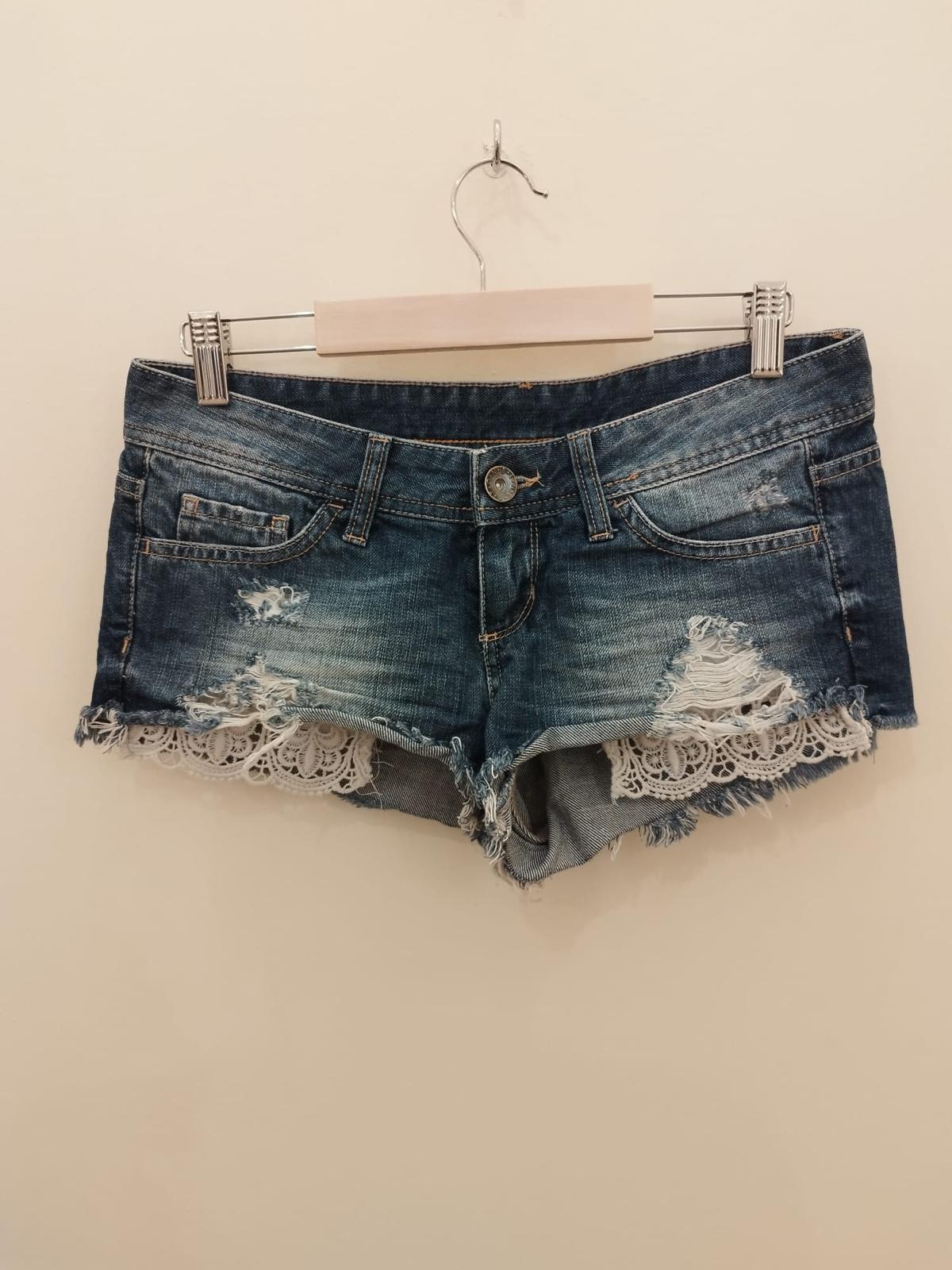 Benetton - kurze Jeans