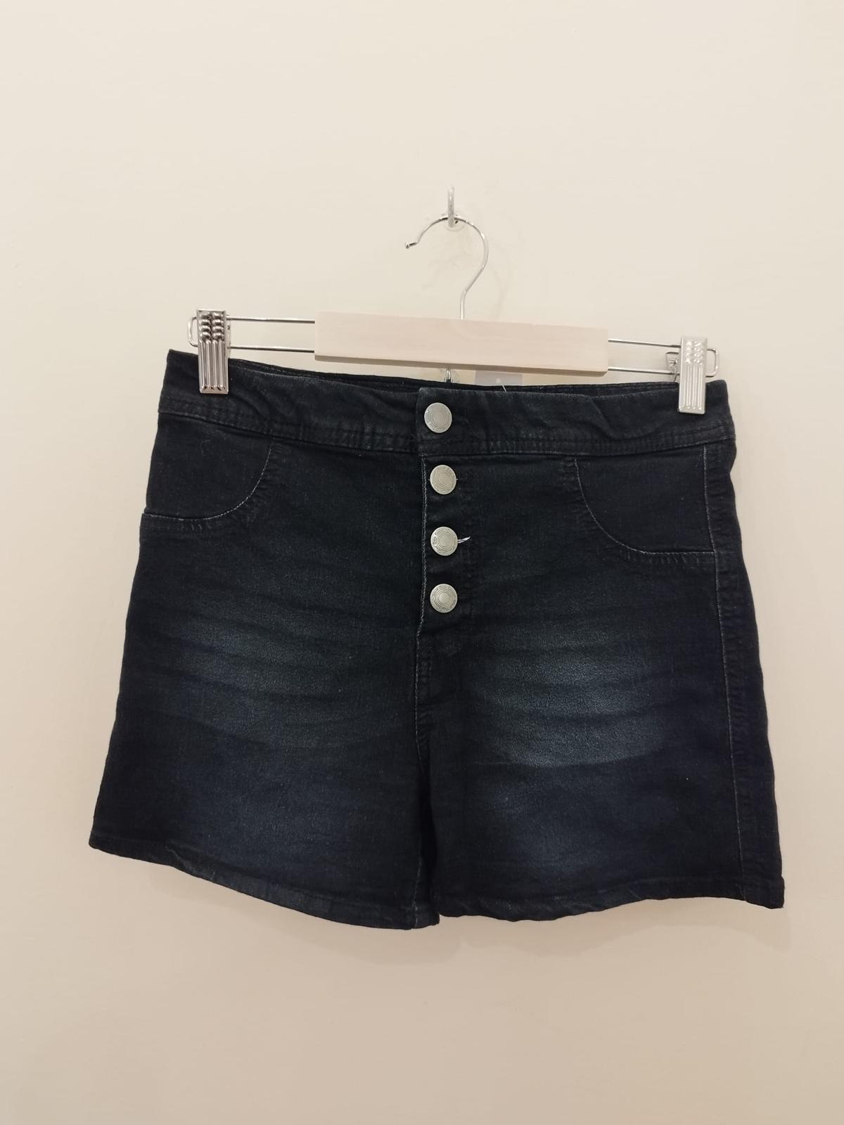 BLIND DATE CASUAL kurze Jeans