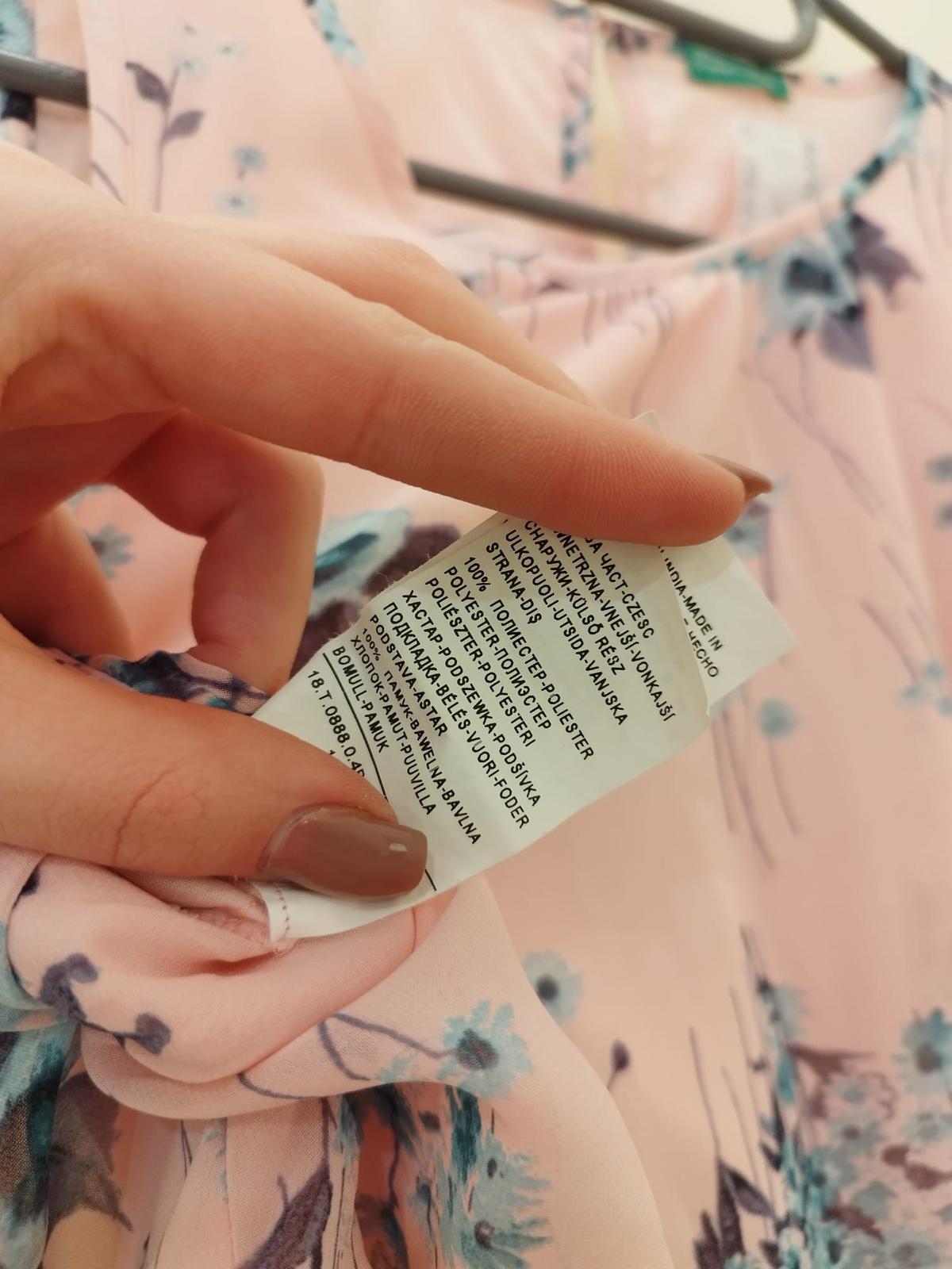 X_UNITED COLORS OF BENETTON Kleid