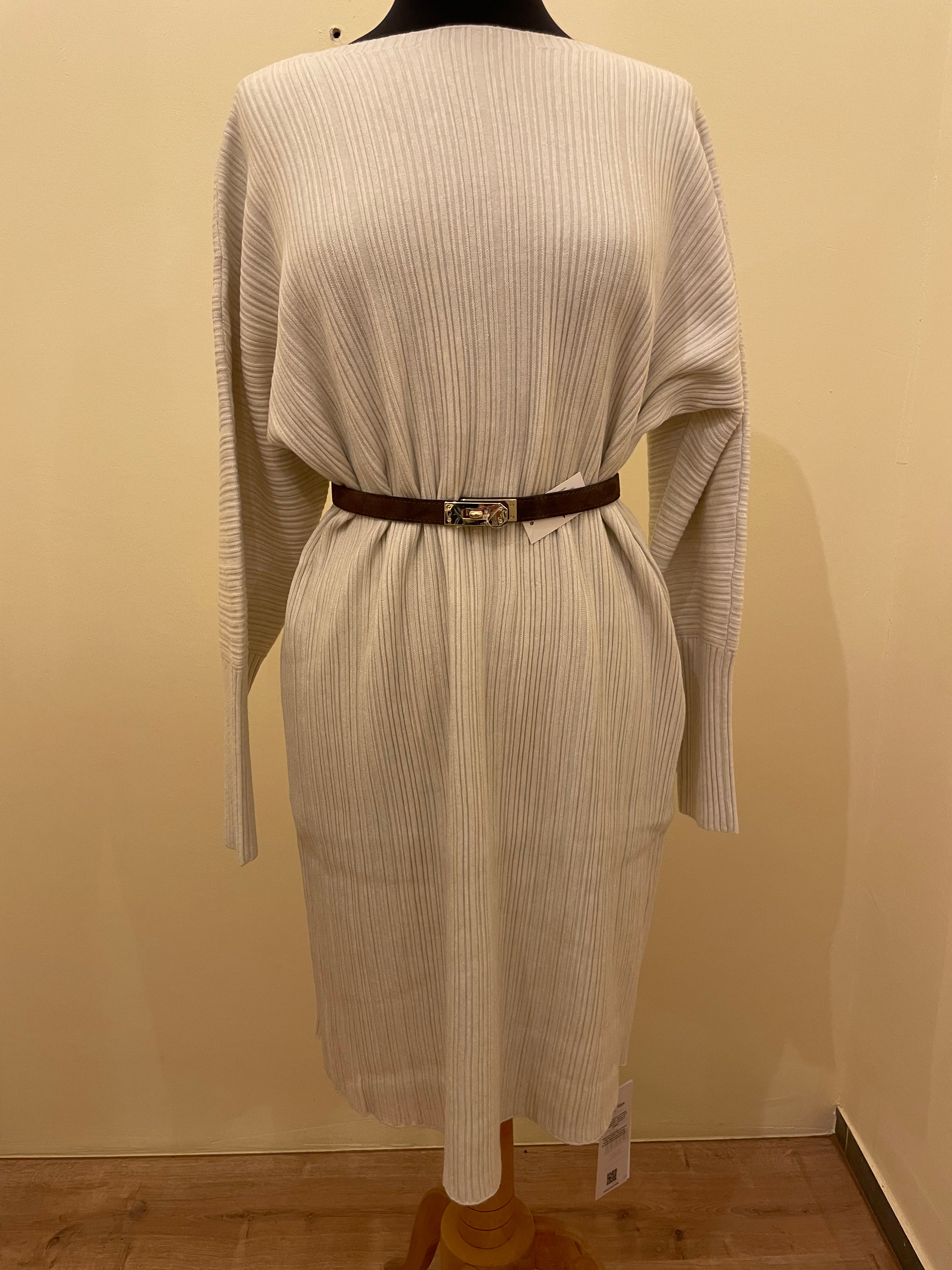 Herbst/Winterkleid One Size in Creme -NEU-