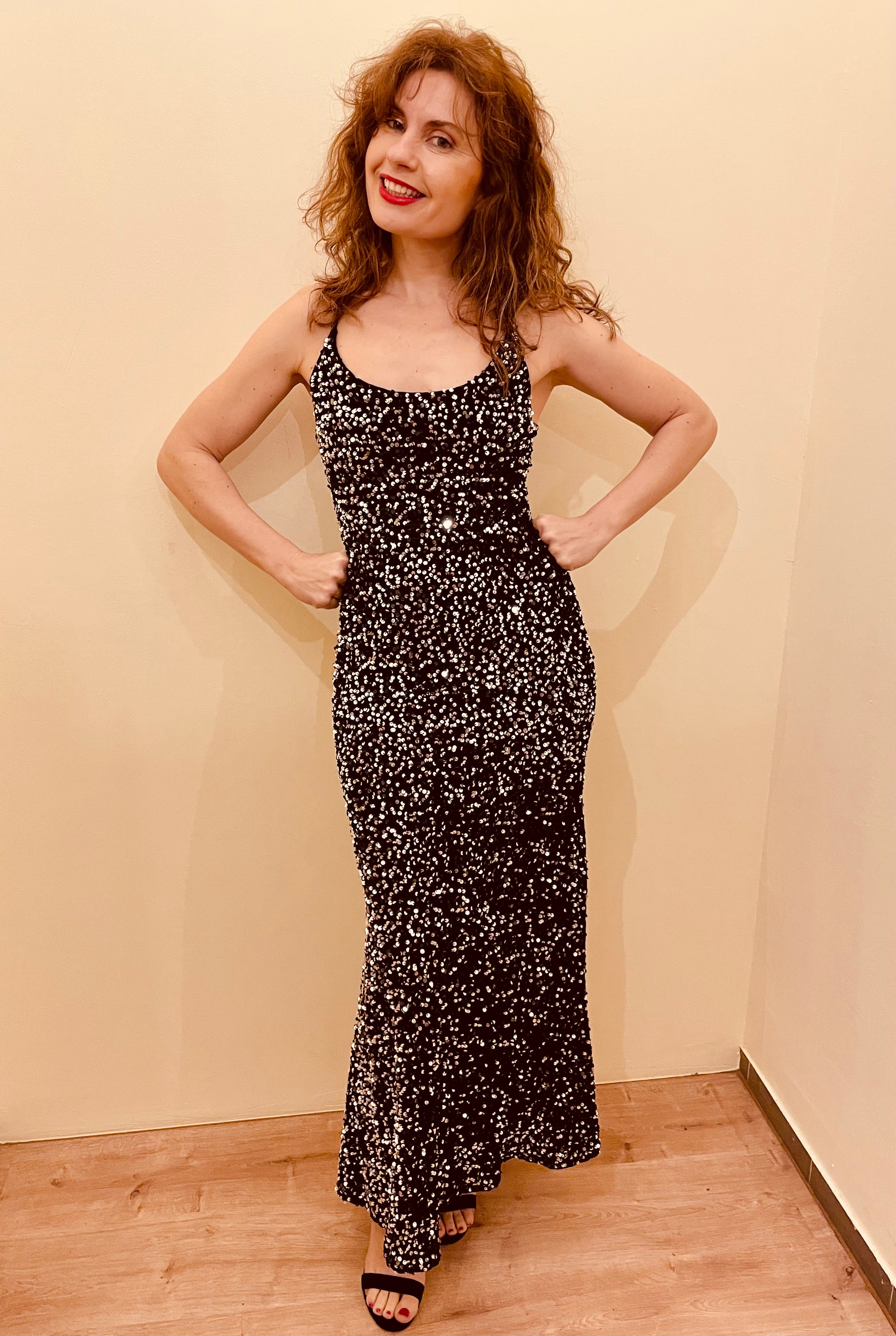 Abendkleid mit Pailletten schwarz in Gr. 34-38 -NEU-